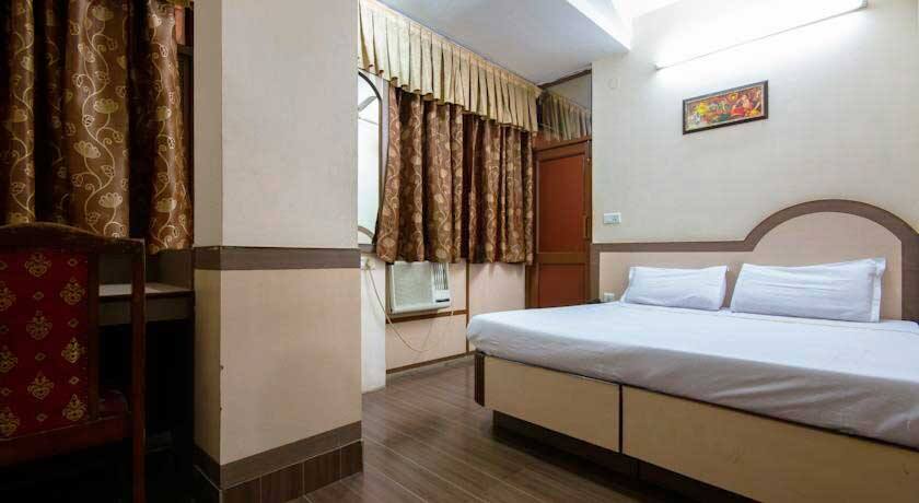 TG Rooms Arakashan Road, New Delhi 4